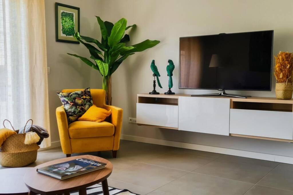 Comfort Zone Beach Apartment Quarteira Ngoại thất bức ảnh