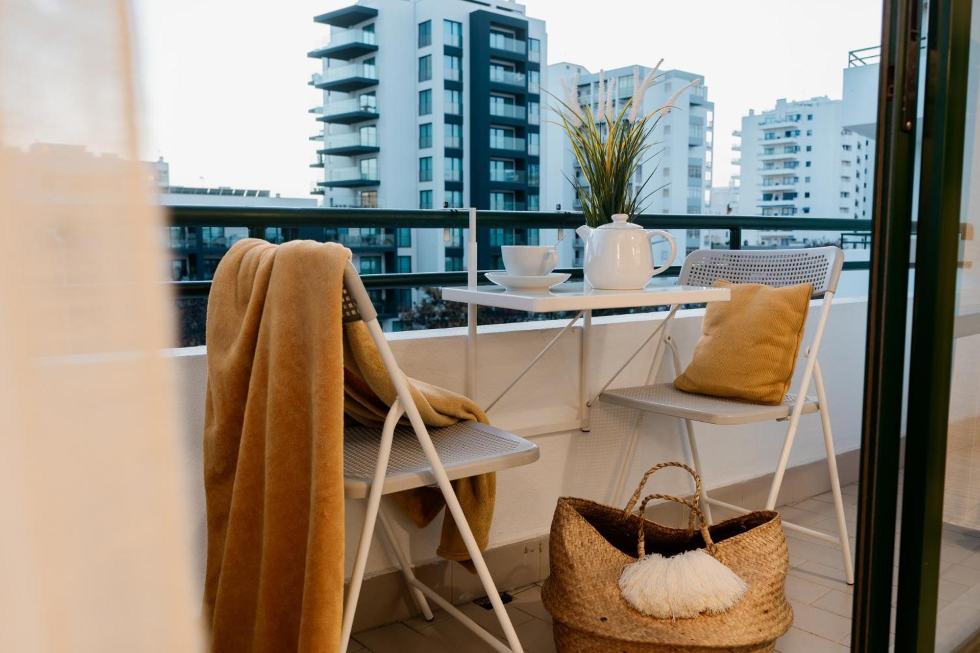 Comfort Zone Beach Apartment Quarteira Ngoại thất bức ảnh