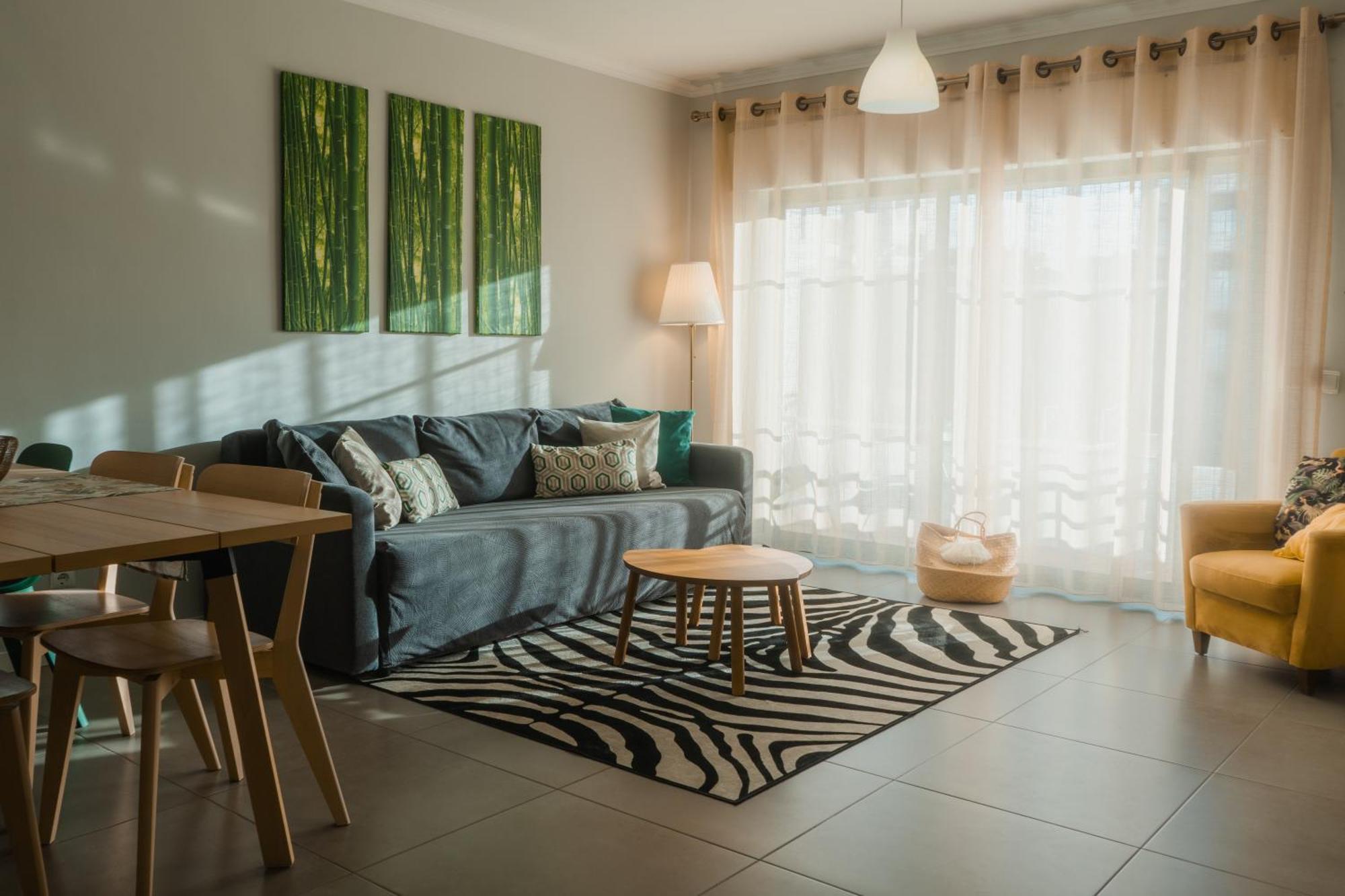 Comfort Zone Beach Apartment Quarteira Ngoại thất bức ảnh